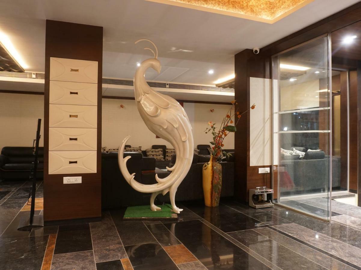 Palette Four Seasons Recreation Resort Jalgaon Exterior photo