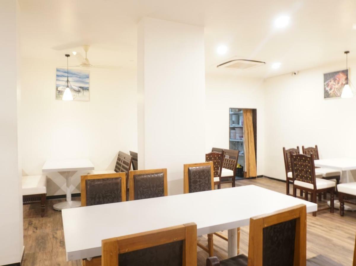 Palette Four Seasons Recreation Resort Jalgaon Exterior photo
